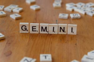 Read more about the article 32. The Best Perfumes For Your Astrological Element (Fire, Earth, Air, Water)